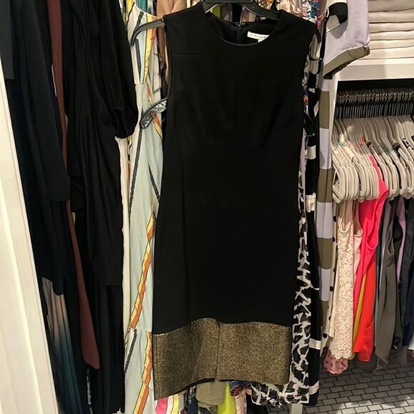 DVF black shift dress with gold foiling detail trim at bottom size 2 EUC - Picture 1 of 4